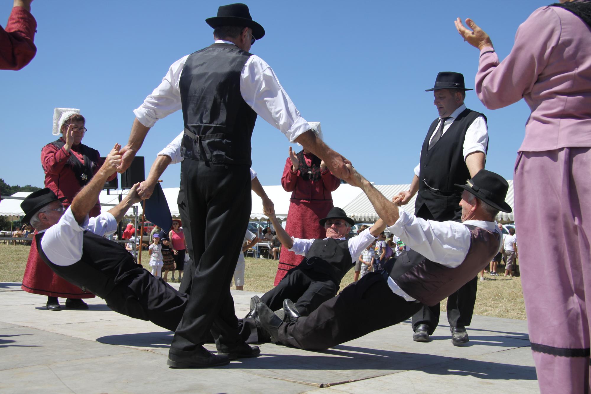 Défilé Battages Antigny 2015