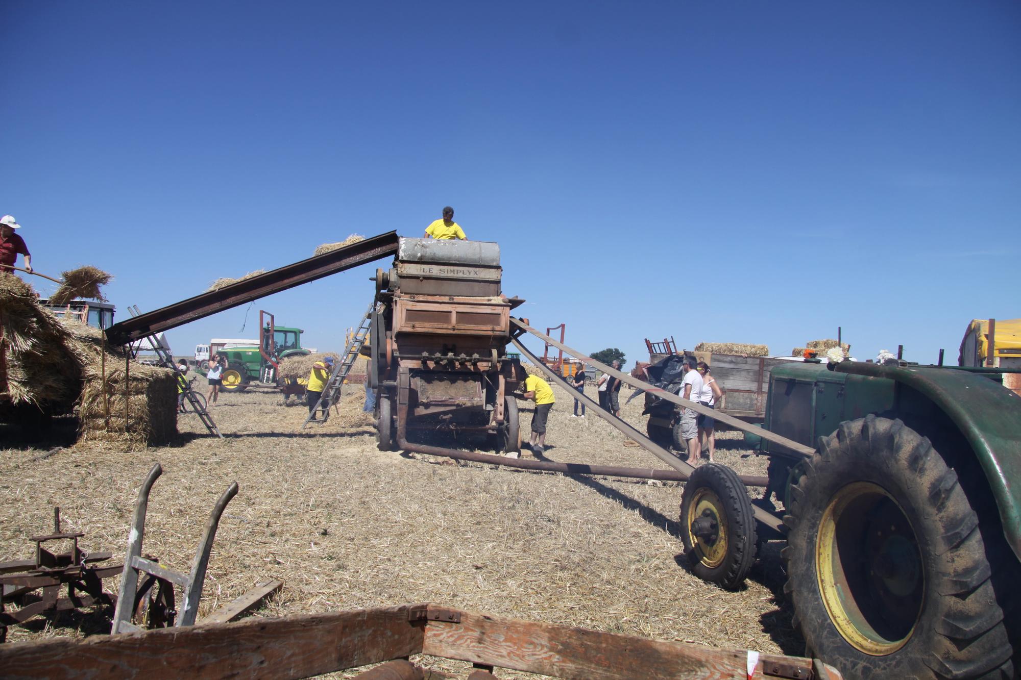 Défilé Battages Antigny 2015