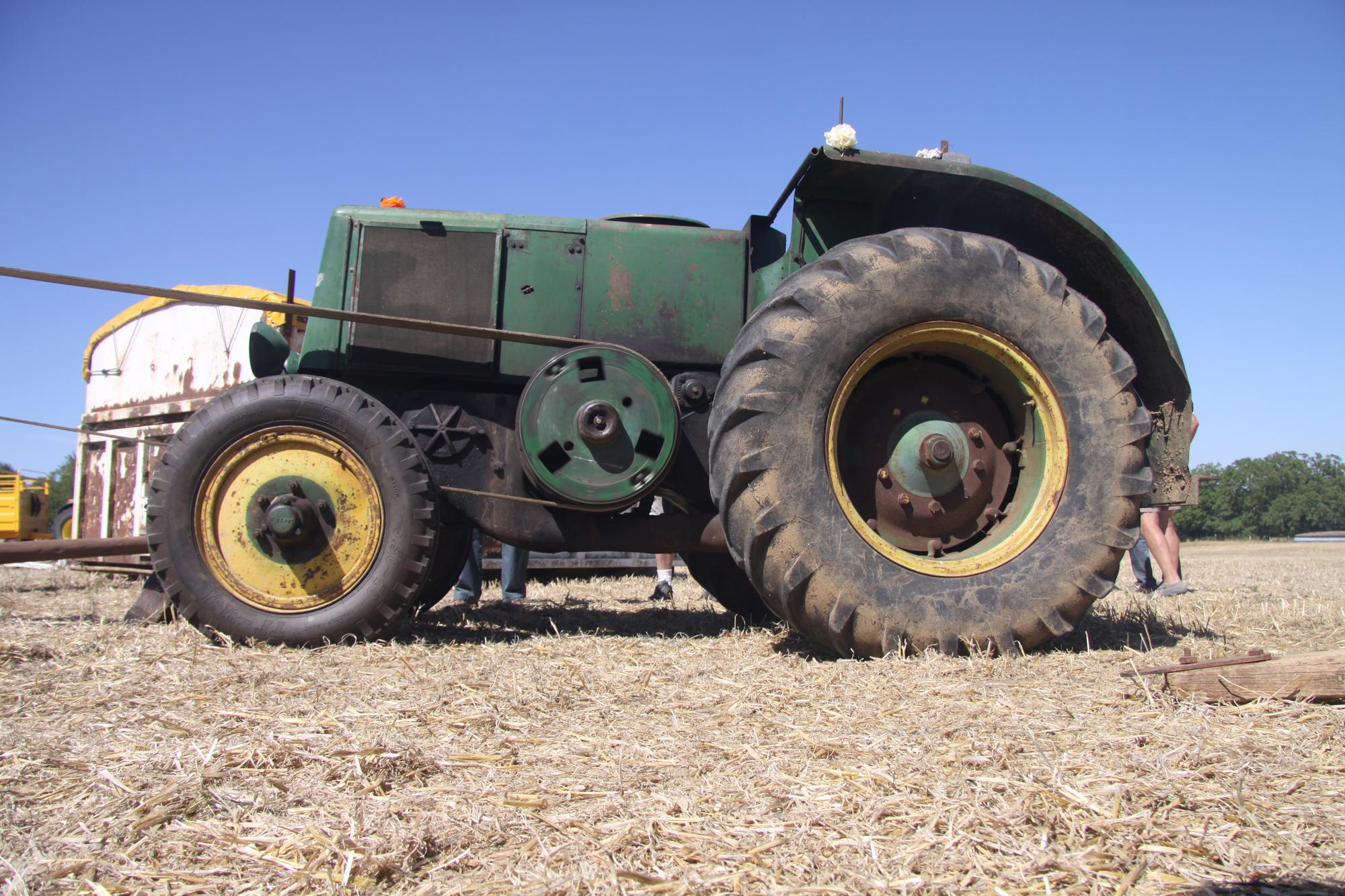 Défilé Battages Antigny 2015