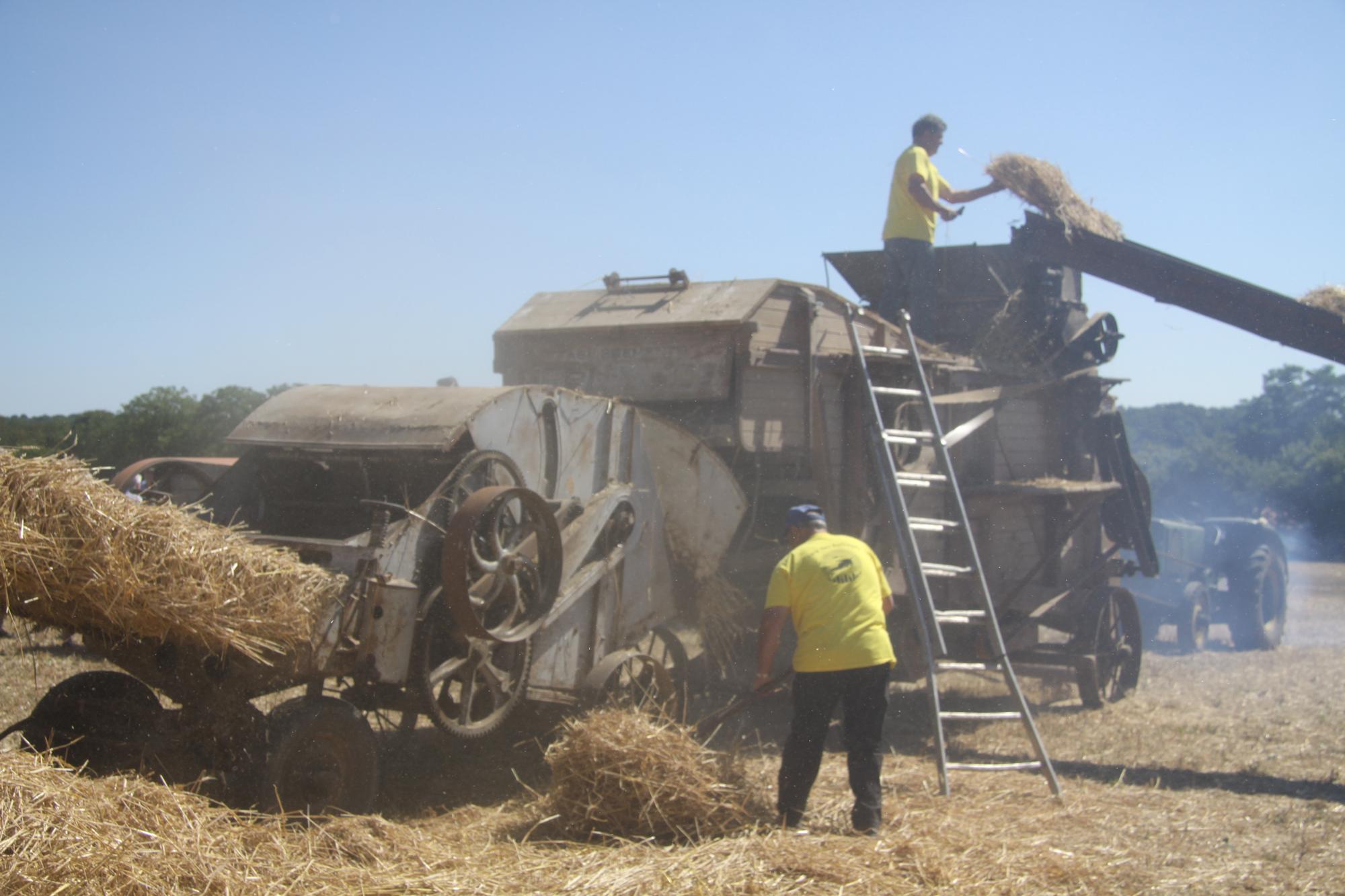 Défilé Battages Antigny 2015