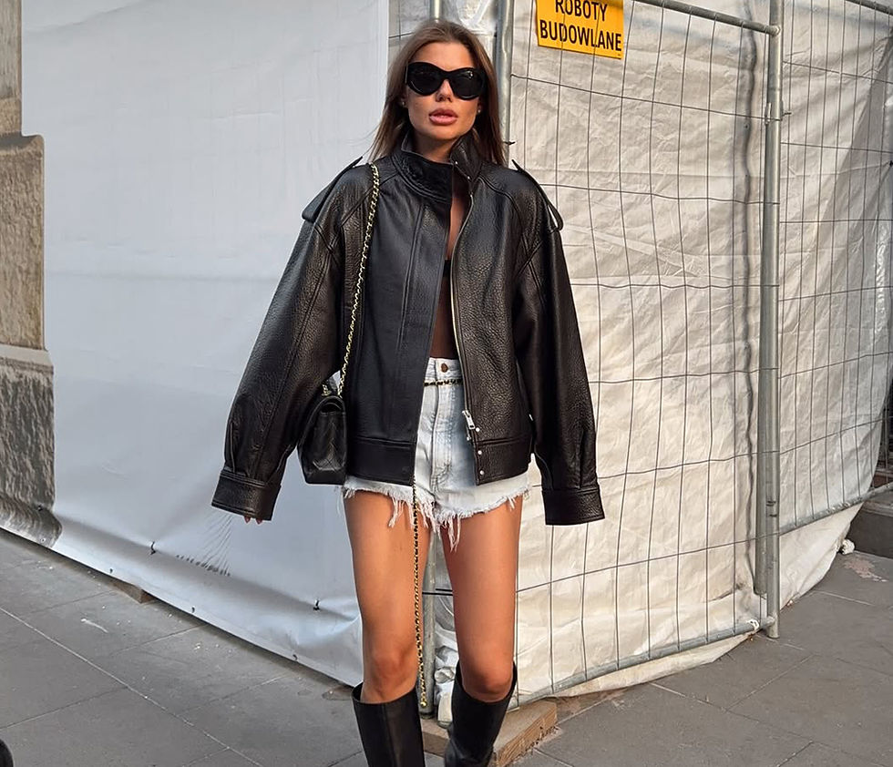 Thumbnail: Streetwear Essential: Oversized Leather-Look Jacket