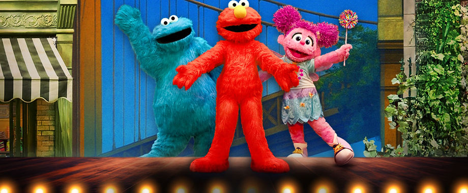 Elmo's Got the Moves