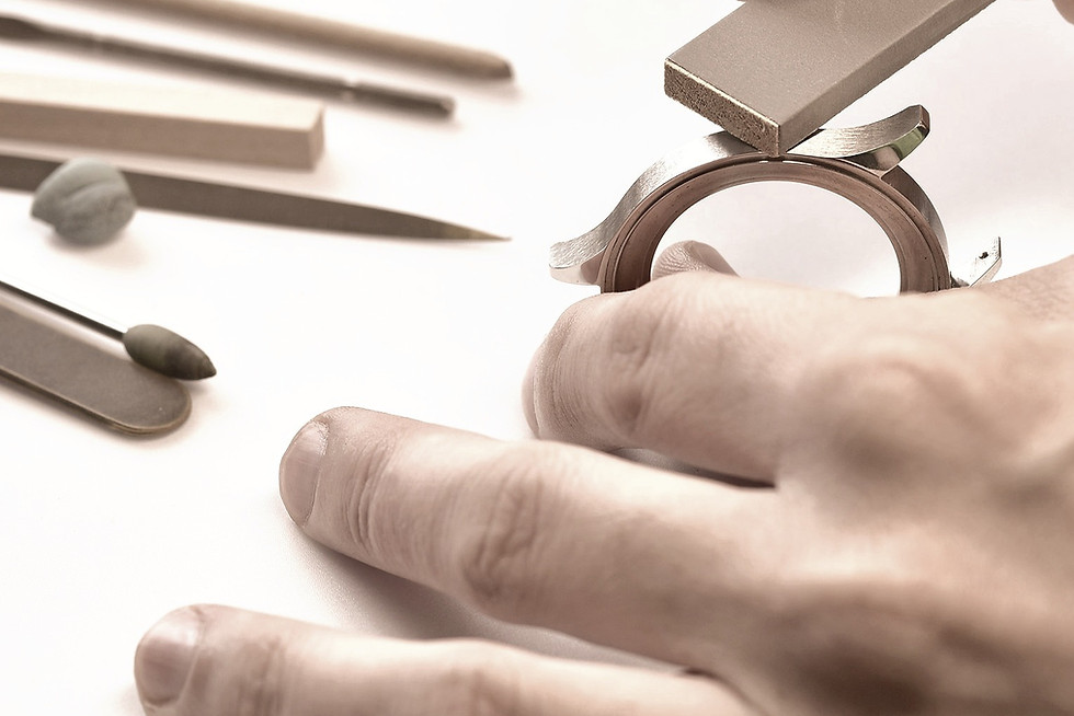 The graining finishing technique is applied by hand