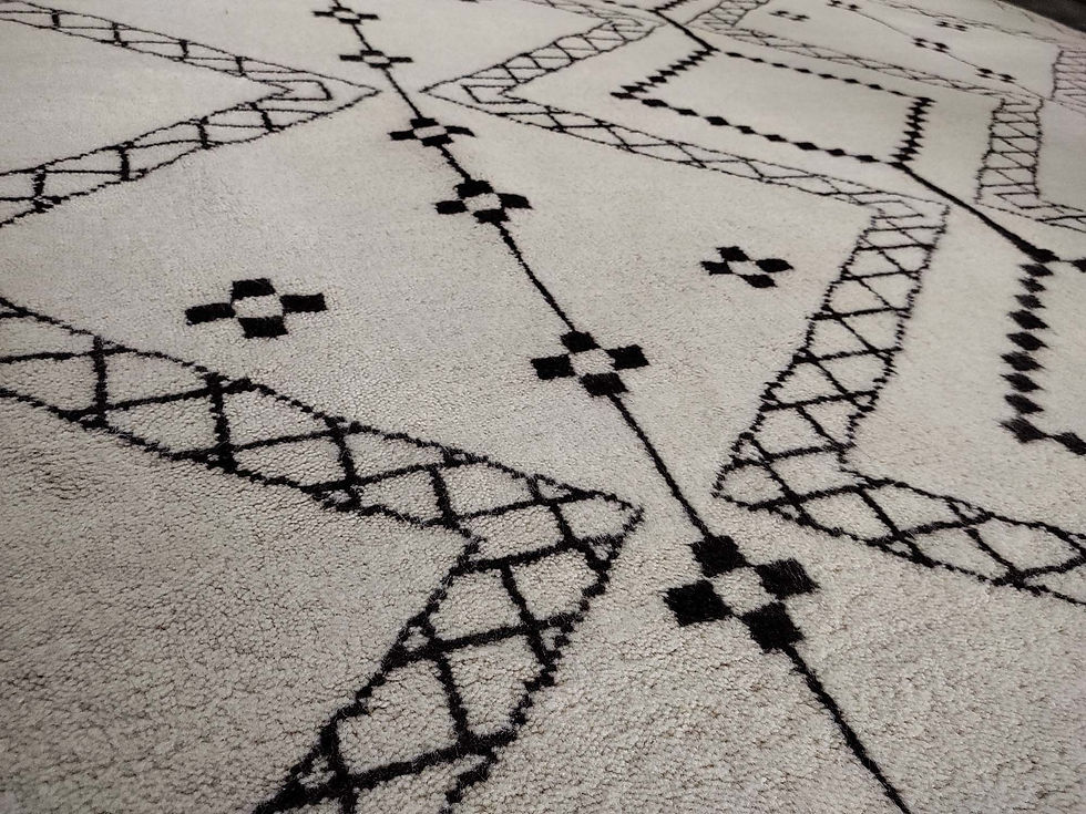縮圖：Hand Knotted Modern Woolen Carpet, Size: 250 x 300 CM