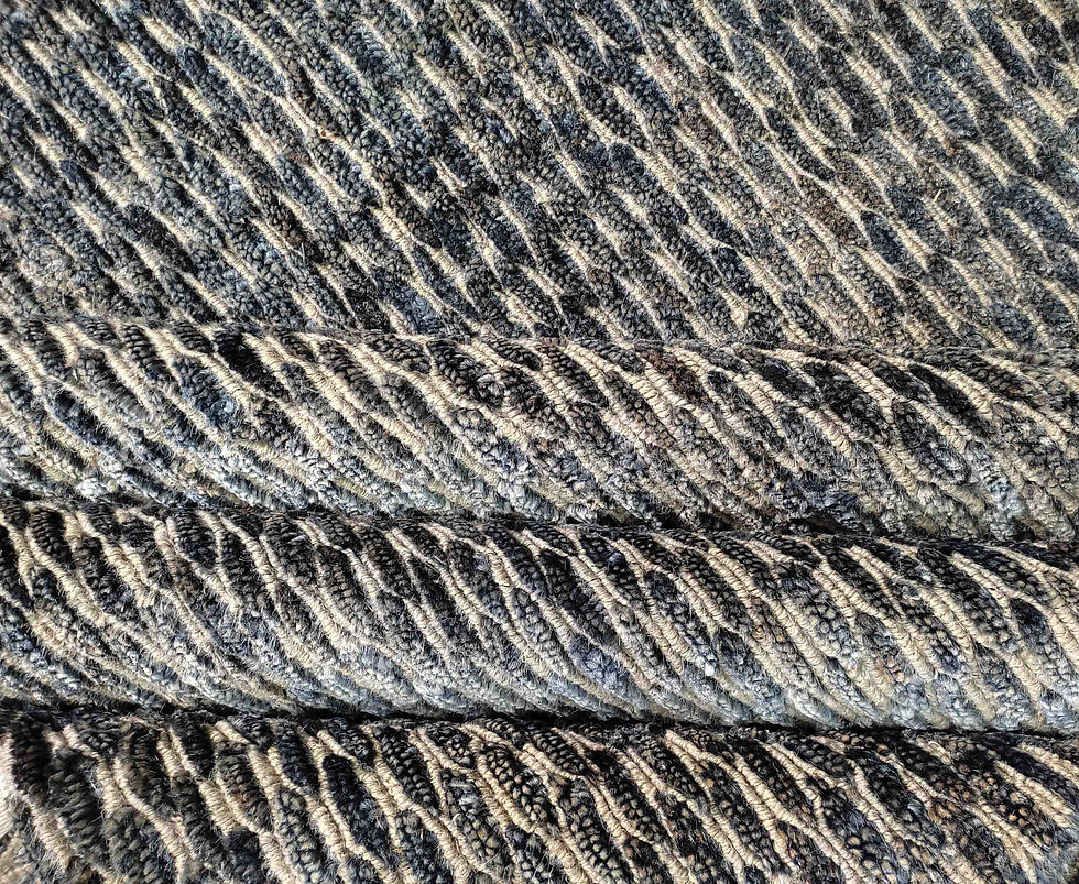 الصورة المصغرة: Hand Knotted Jute Jally Carpet Black Natural