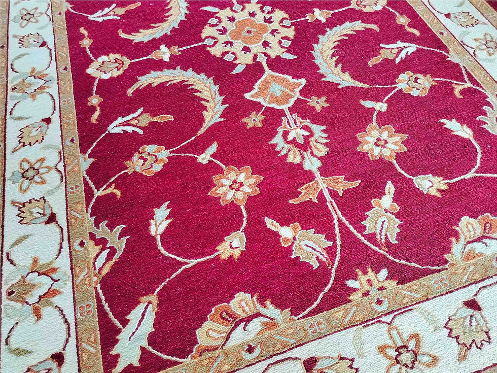 الصورة المصغرة: Hand Woven Woolen Sumac Durrie, Persian Design Size:  170 x 230 cm