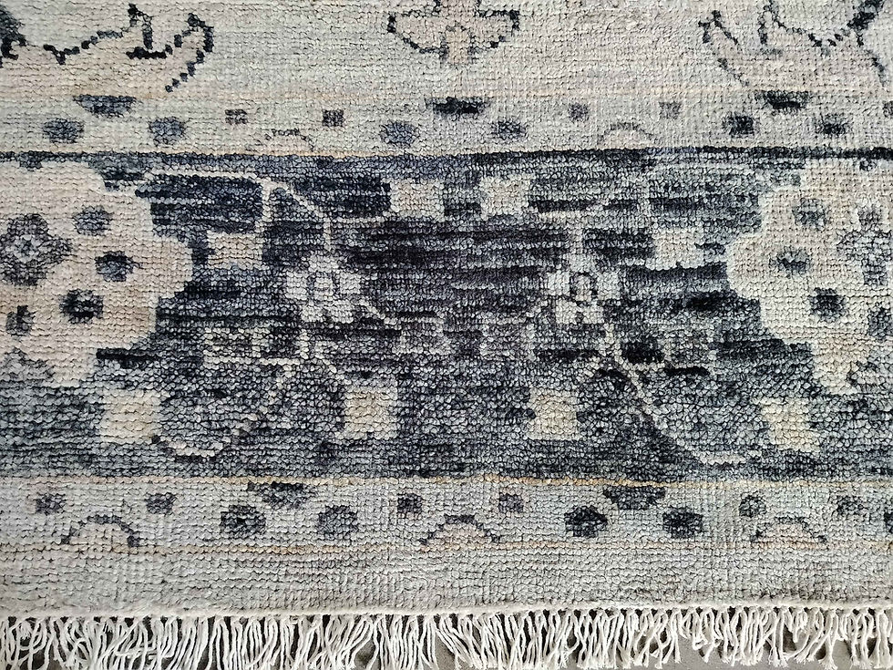 Thumbnail: Hand Knotted Woolen Carpet, Persian Size: 297 x 416 CM