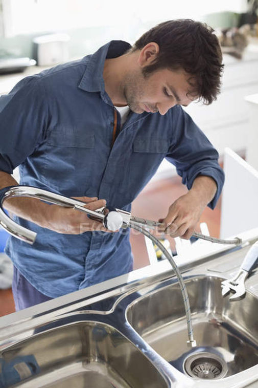 faucet install.jpg