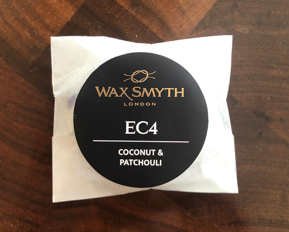COCONUT AND PATCHOULI Fragranced Botanical Wax Melt