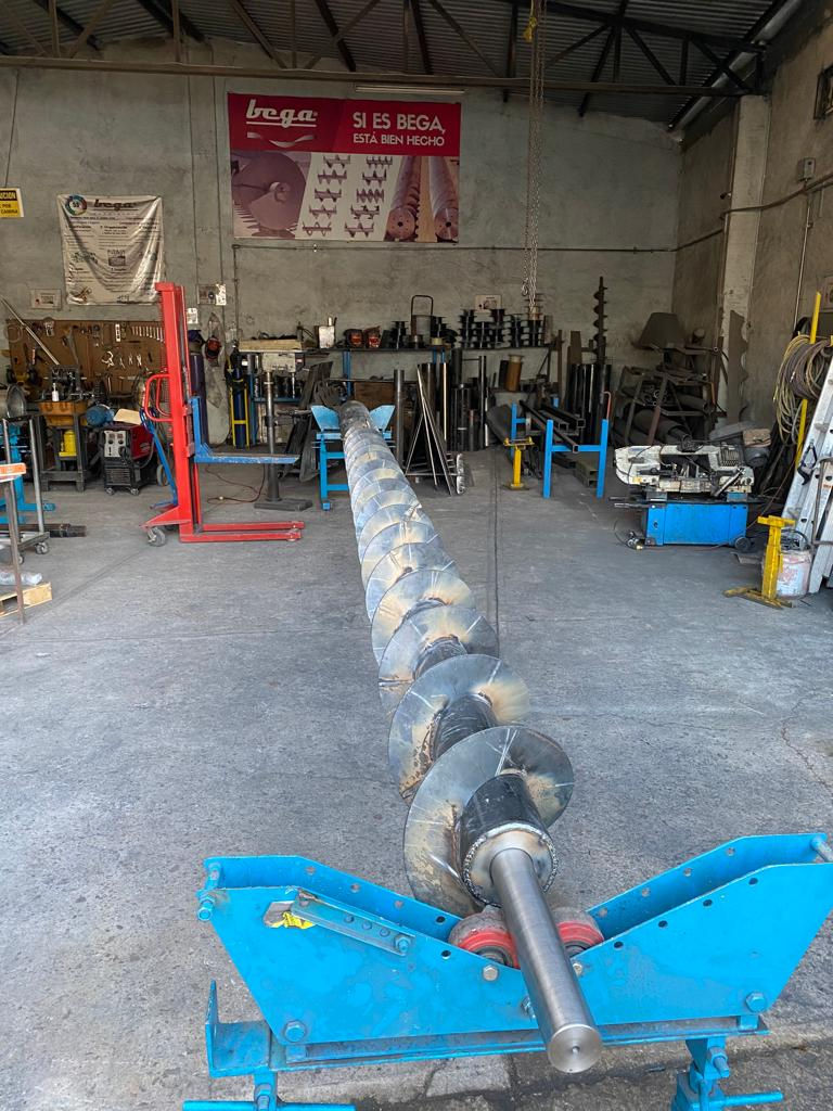 Fabricación de ejes terminales