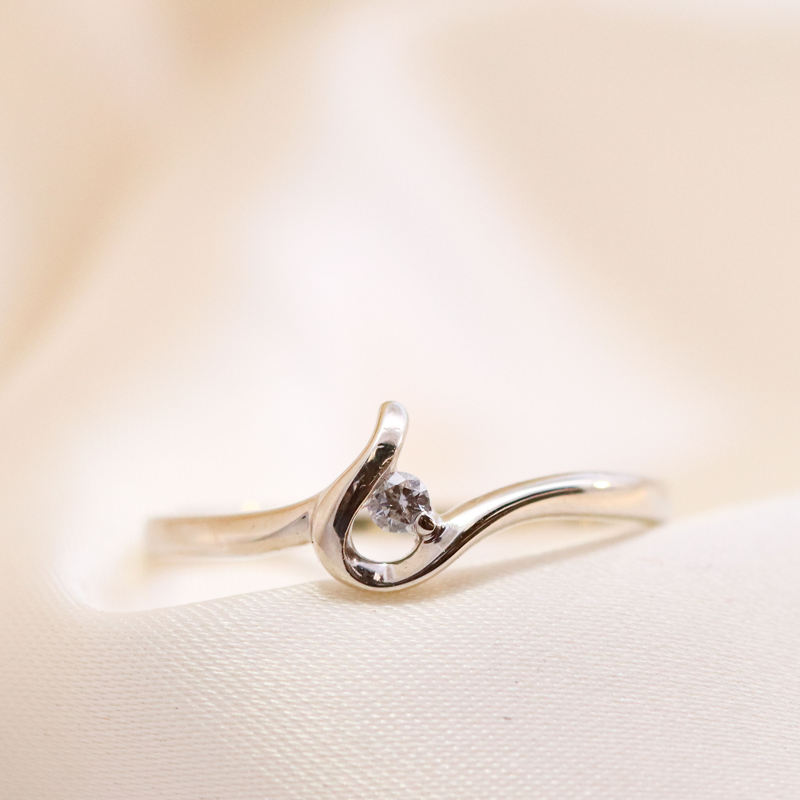 Estate 14k W Diamond Ring