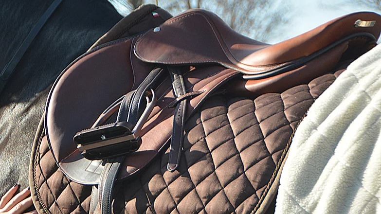 Bio-Keramik Satteldecke