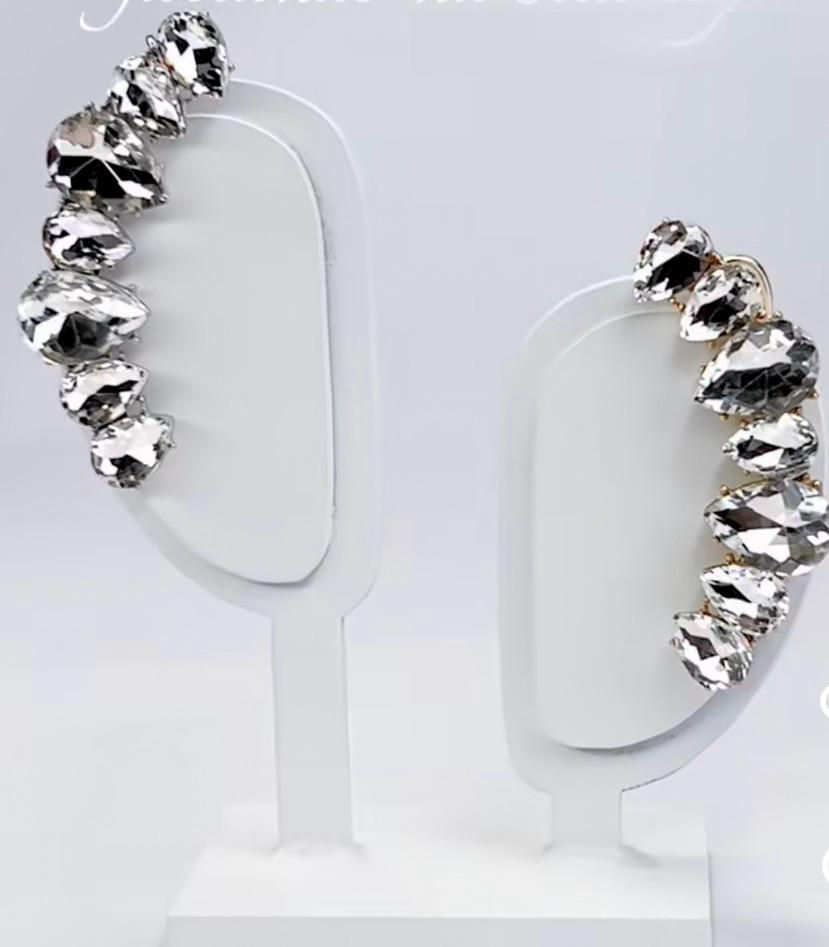 Boucle Ear Cuff