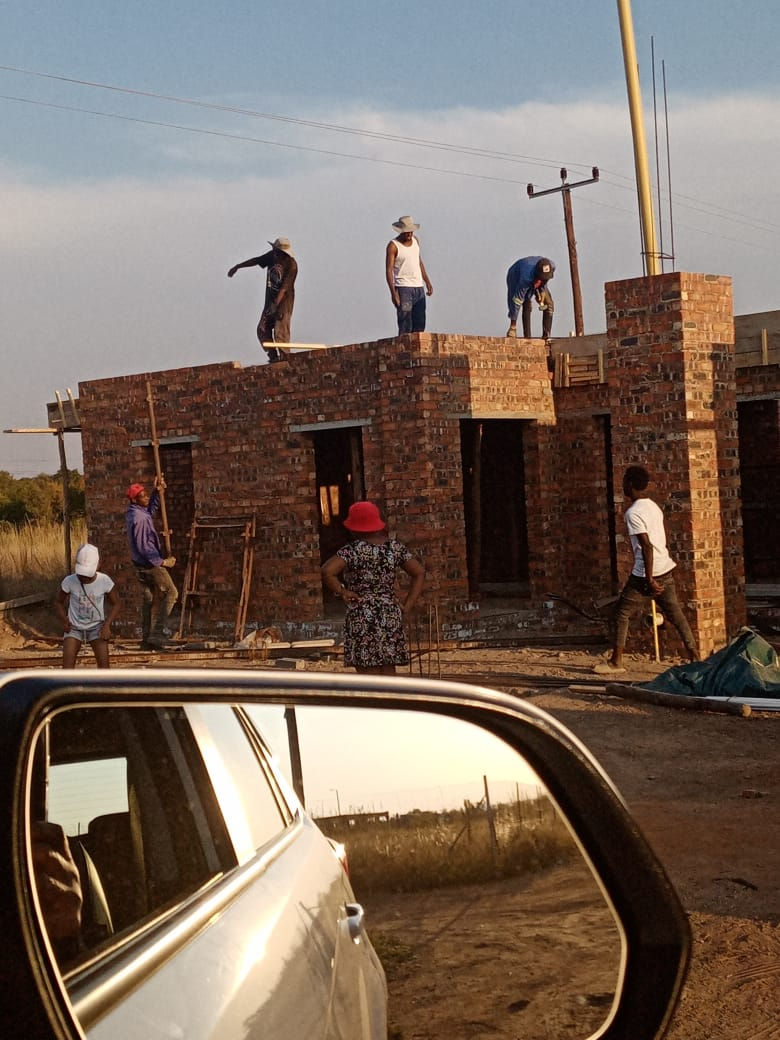 WhatsApp Image 2025-10-09 at 09.57.21