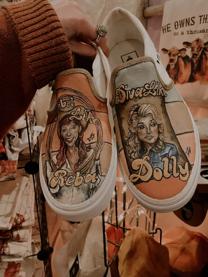 Dolly Reba Vans