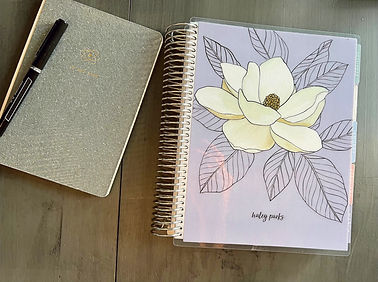 A planner and notebook for keeping organized
