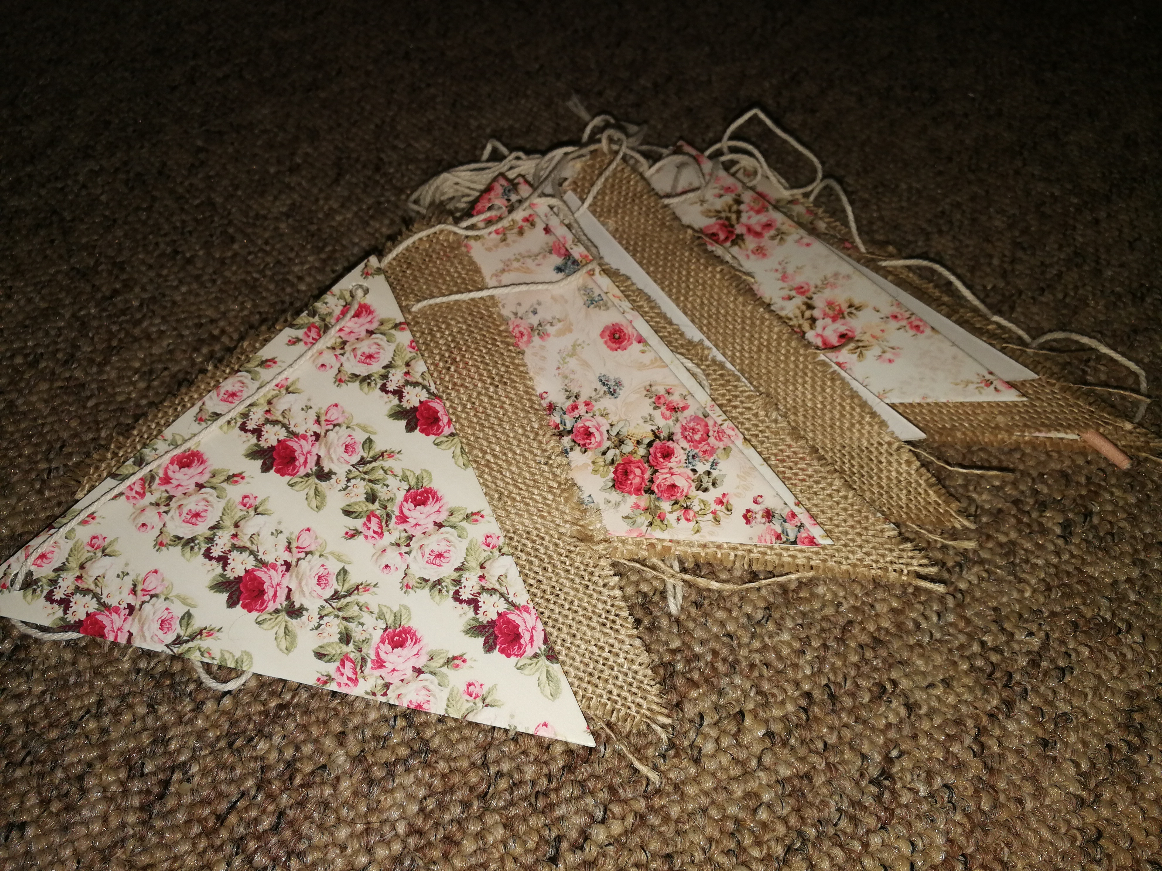 Hessian/Floral Bunting