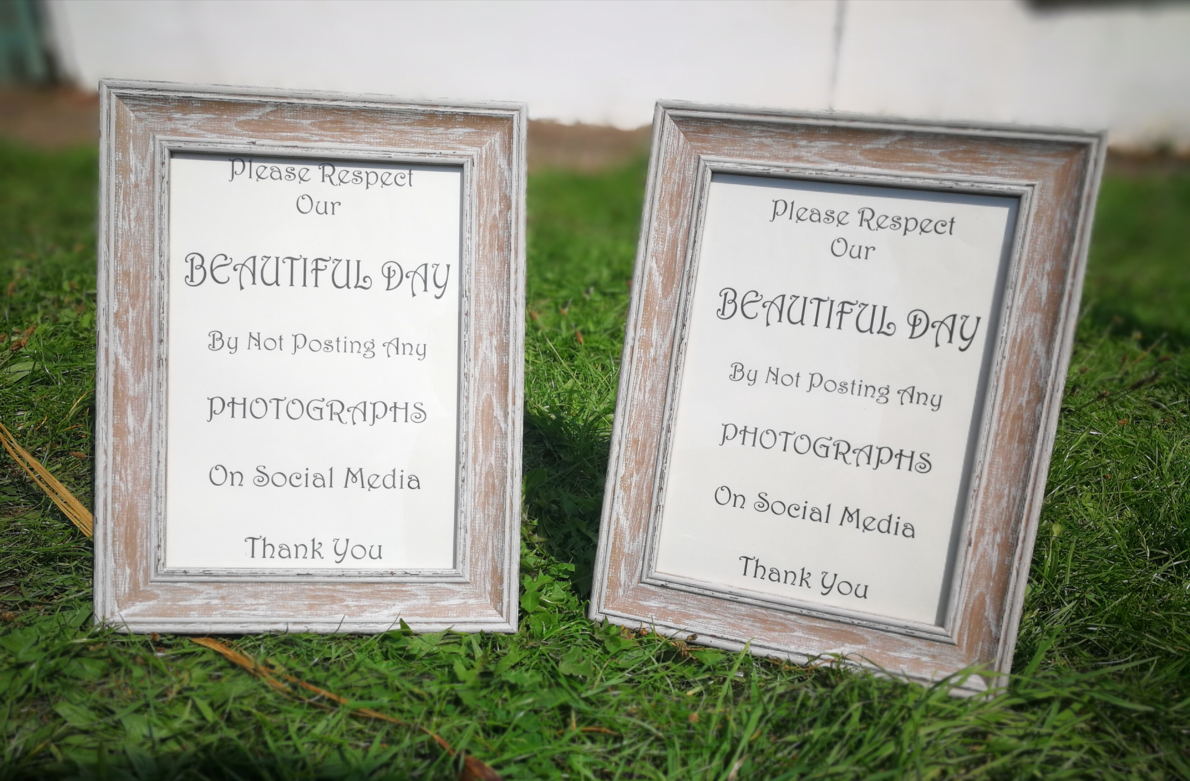 Social media frames x2