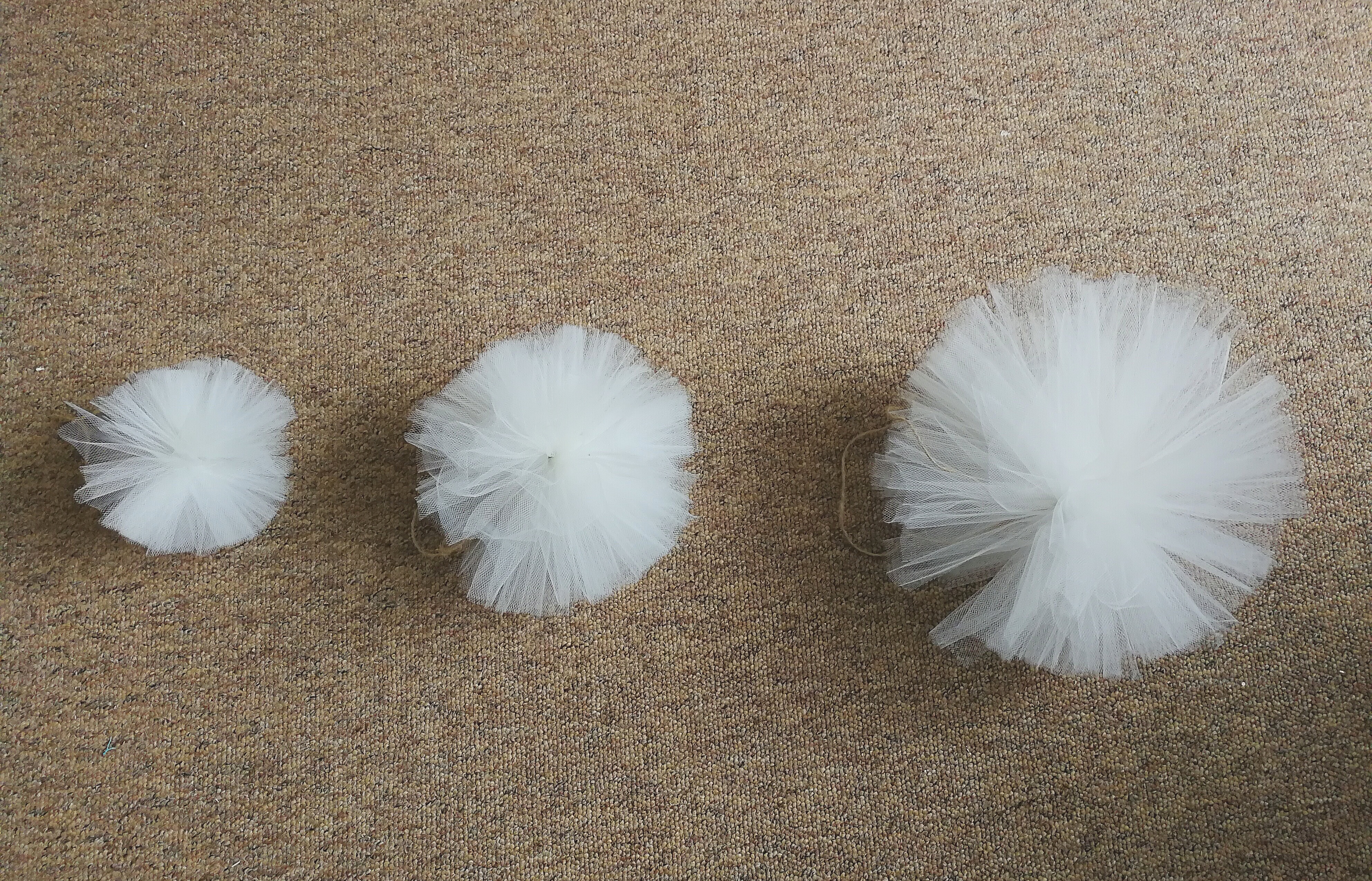 Tulle Pom-Pom