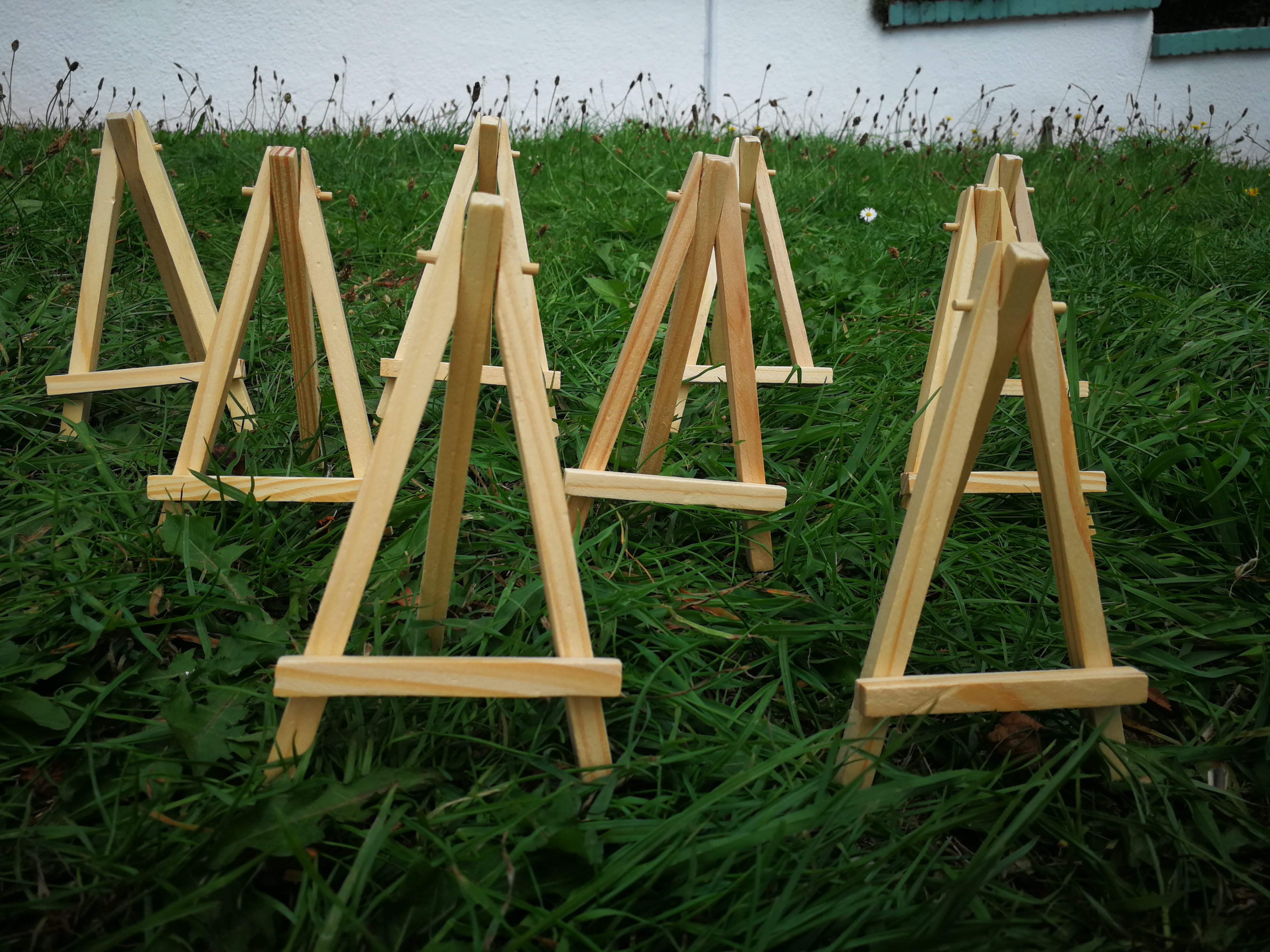 Mini Wooden Easel