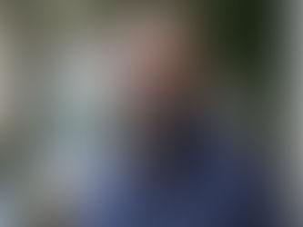 DMX Buys Woman's Back-To-School Supplies