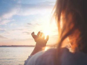 Learn how to let go of people who no longer serve your growth or well-being—without guilt, bitterness, or drama. Embrace emotional freedom, self-worth, and peace with compassion and clarity.