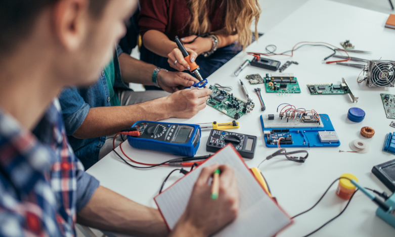 Teaching undergraduate power control with CompactRIO.