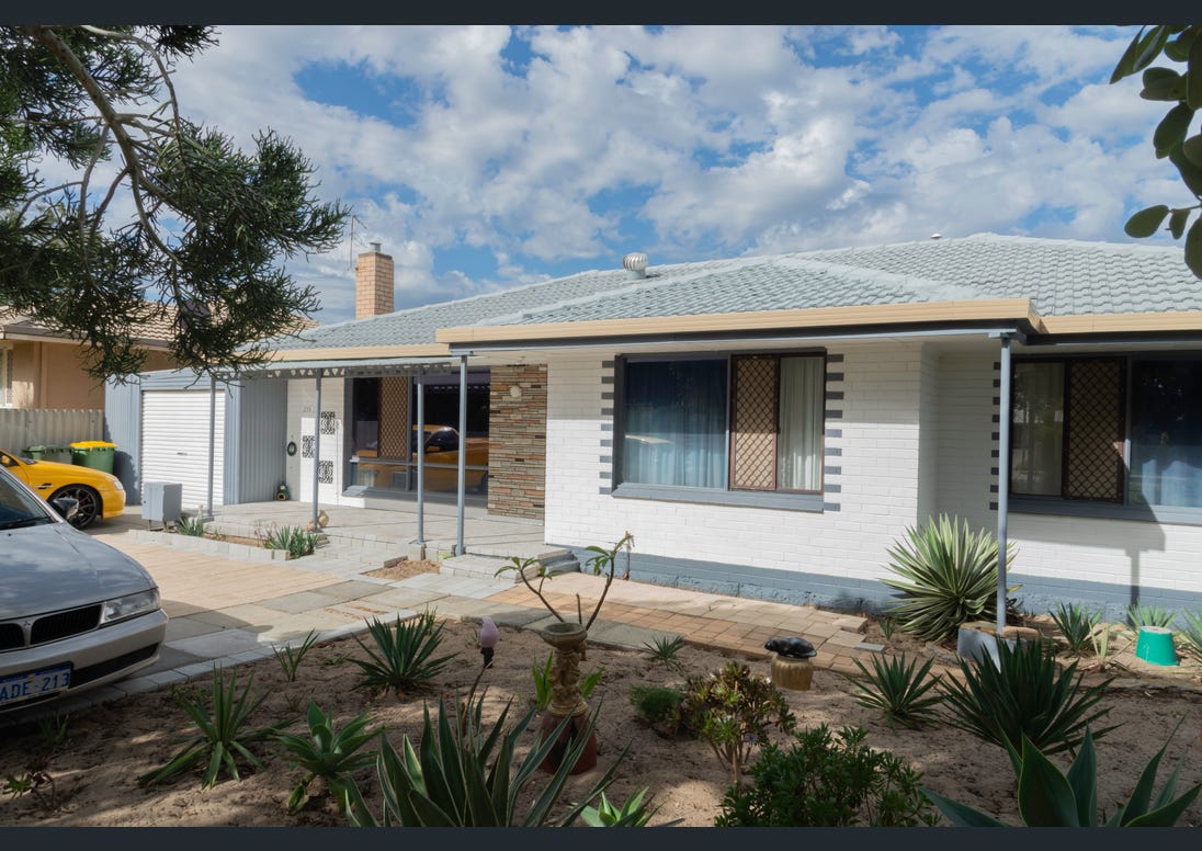215 Hamilton Street, Queens Park,, WA, Queens Park - Image 1