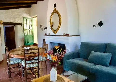 Outdoor yoga session overlooking Andalusian hills, Sunrise yoga in open air shala near Seville, Group yoga practice at rural Spanish retreat, Yoga flow in circular shala surrounded by nature, Morning yoga with panoramic mountain views, Trail running through chestnut forest in Andalusia, Group trail run on rolling hills near Seville, Social trail running on quiet Spanish countryside paths, Runners exploring mountain trails in southern Spain, Guided trail running retreat in rural Andalusia, Run and yoga retreat in Andalusian countryside, Trail running and yoga retreat near Seville, Yoga and trail running in peaceful Spanish mountains, Active wellness retreat combining yoga and trail running, Small group run and yoga retreat in southern Spain