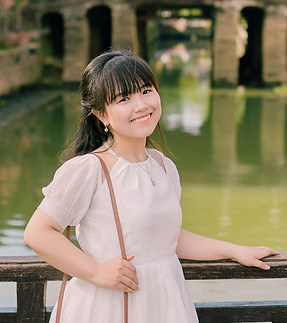 Vũ Hồng Ngọc.jpg