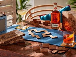 Get your hands on the BACARDÍ Reserva Ocho Rum Domino