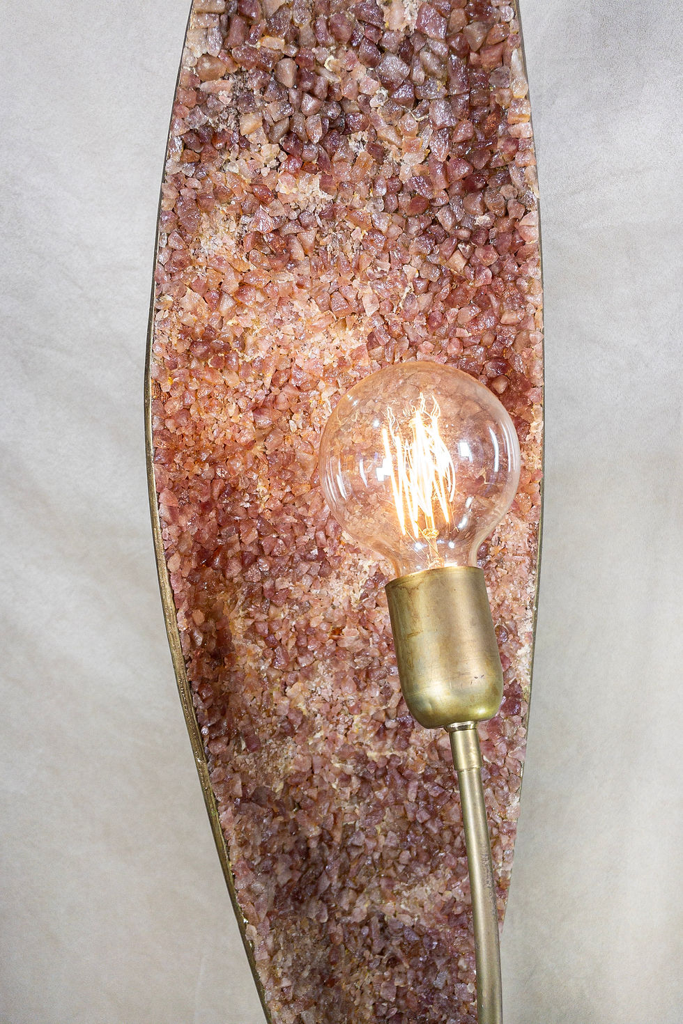 Thumbnail: Floor lamp with strawberry quartz base