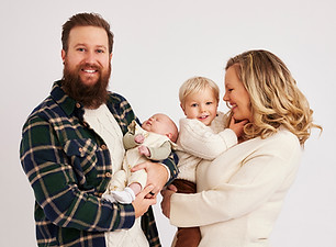 GRANT_FAMILY_NEWBORN_052.jpg