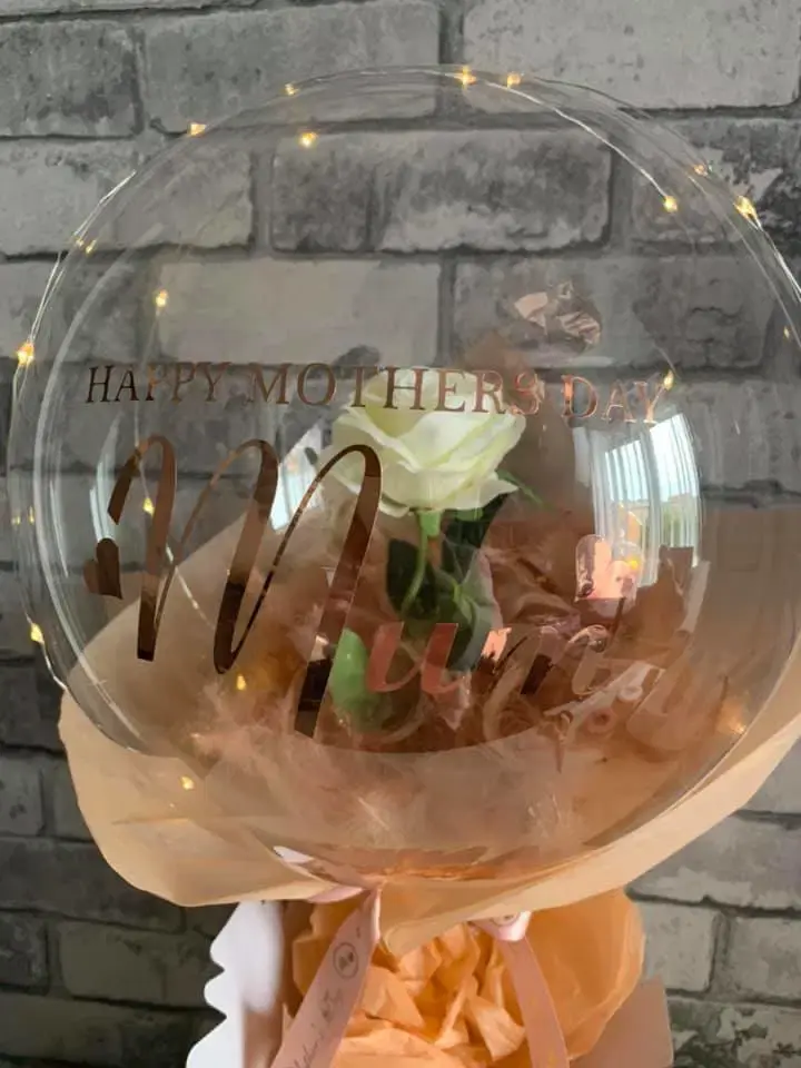 Feather & Rose Light Up Balloon