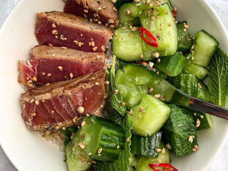 Seared Tuna Rice Bowl with Cucumber–Mint Salad