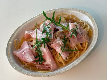Spaghetti with Prosciutto, Arugula, and Parmesan