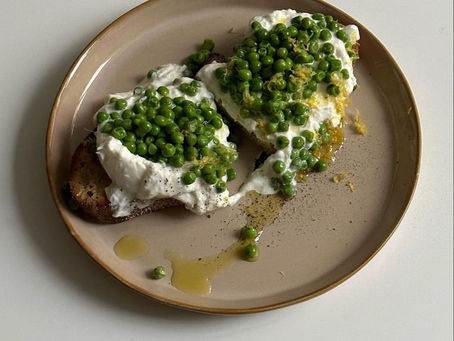 Peas and Ricotta on Toast