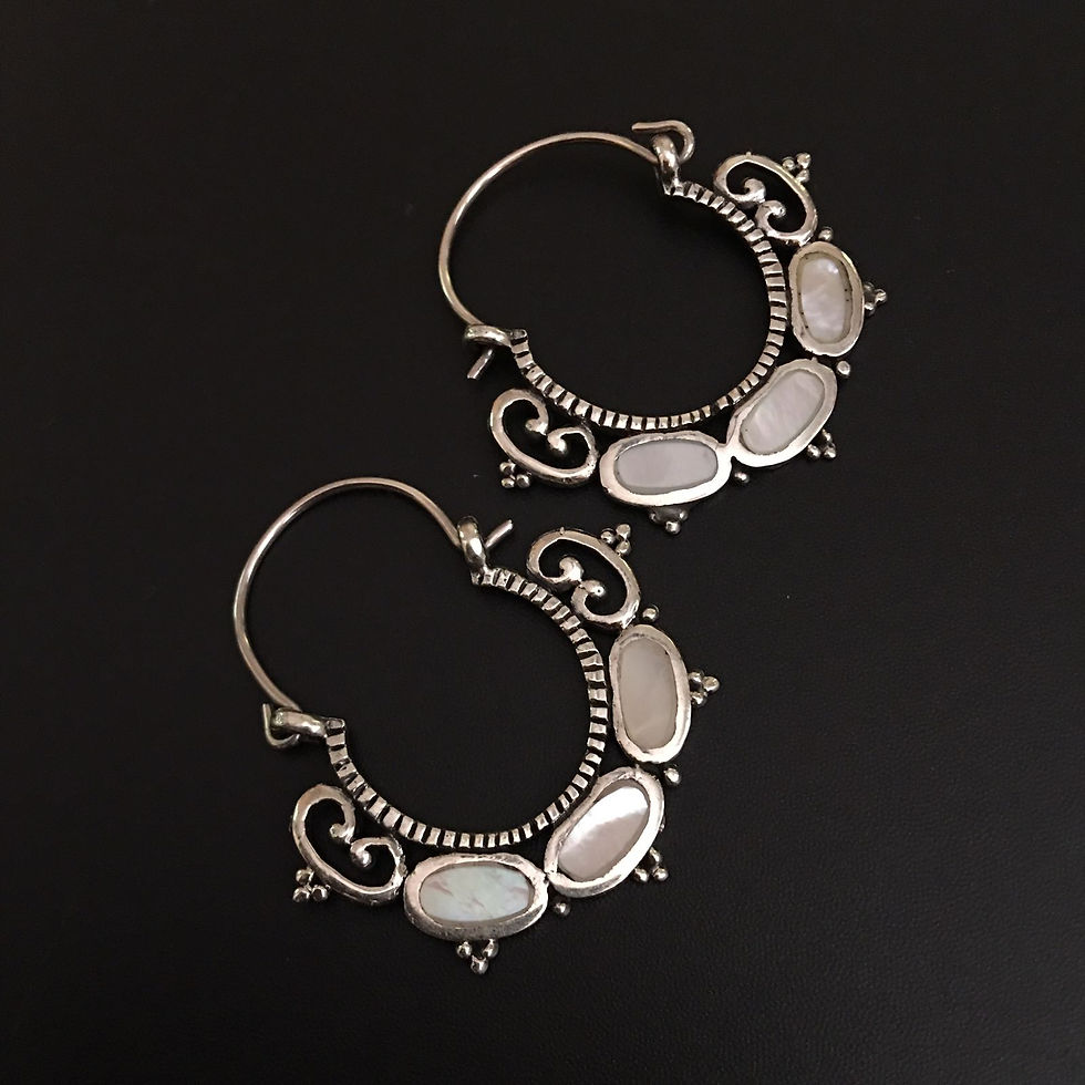 Casual Hook Earrings K