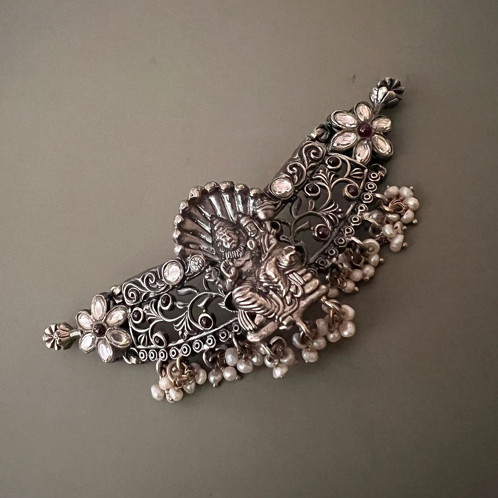 Aadhi Choker