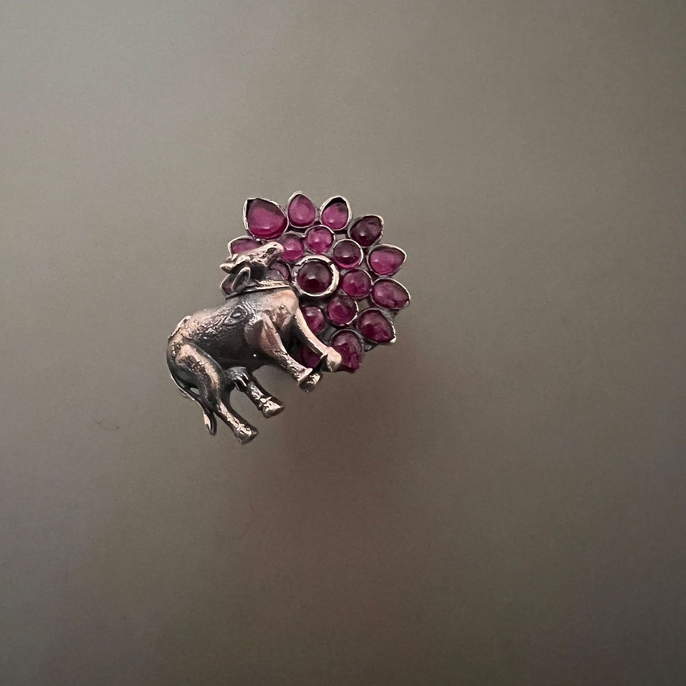 Dheera Finger Ring