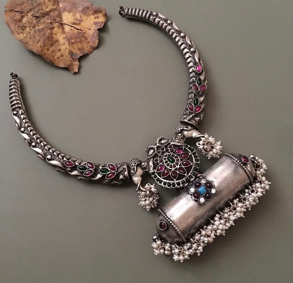 Ruma Necklace