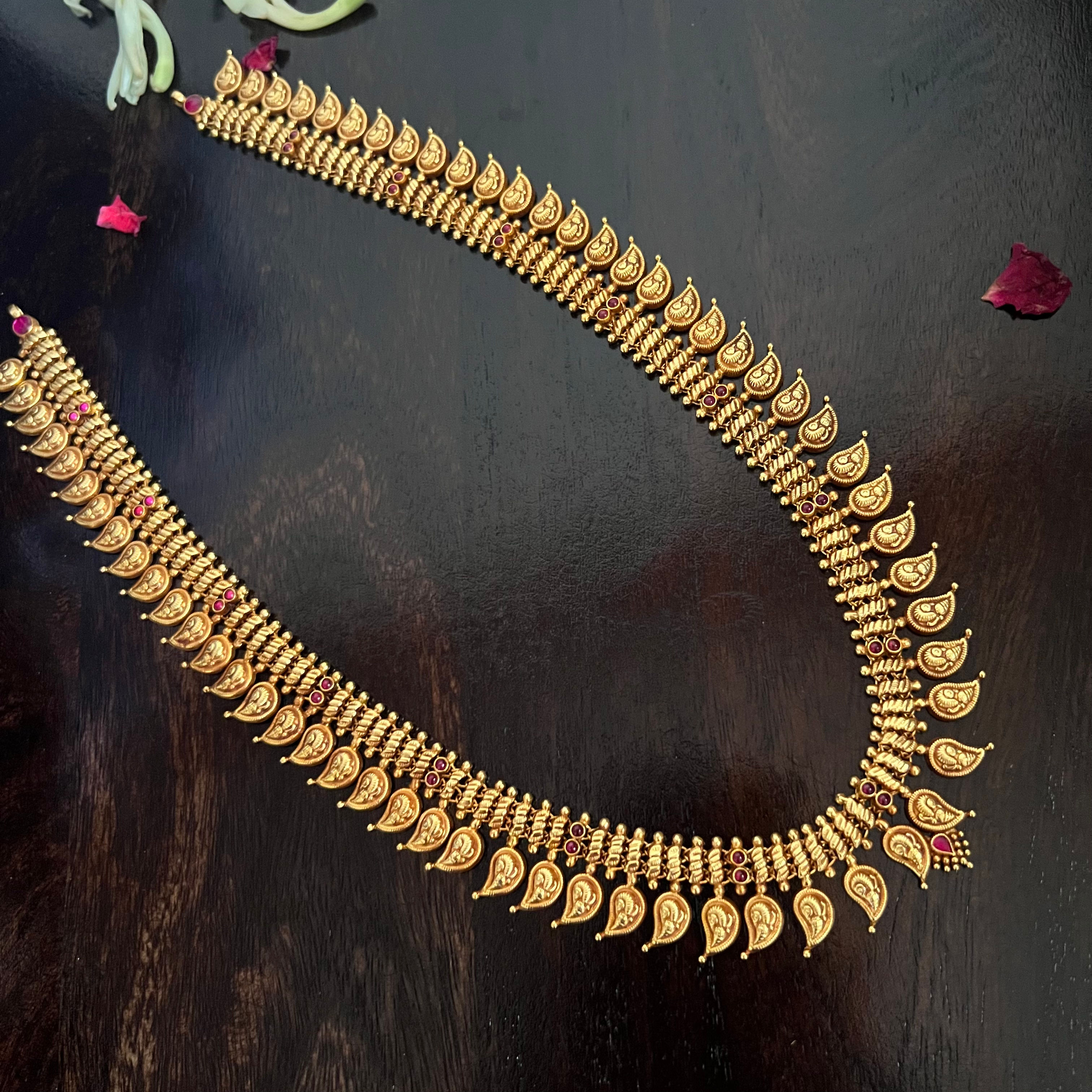 Mangomala Necklace Rathi