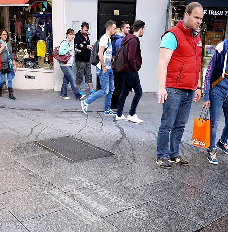 reverse graffiti