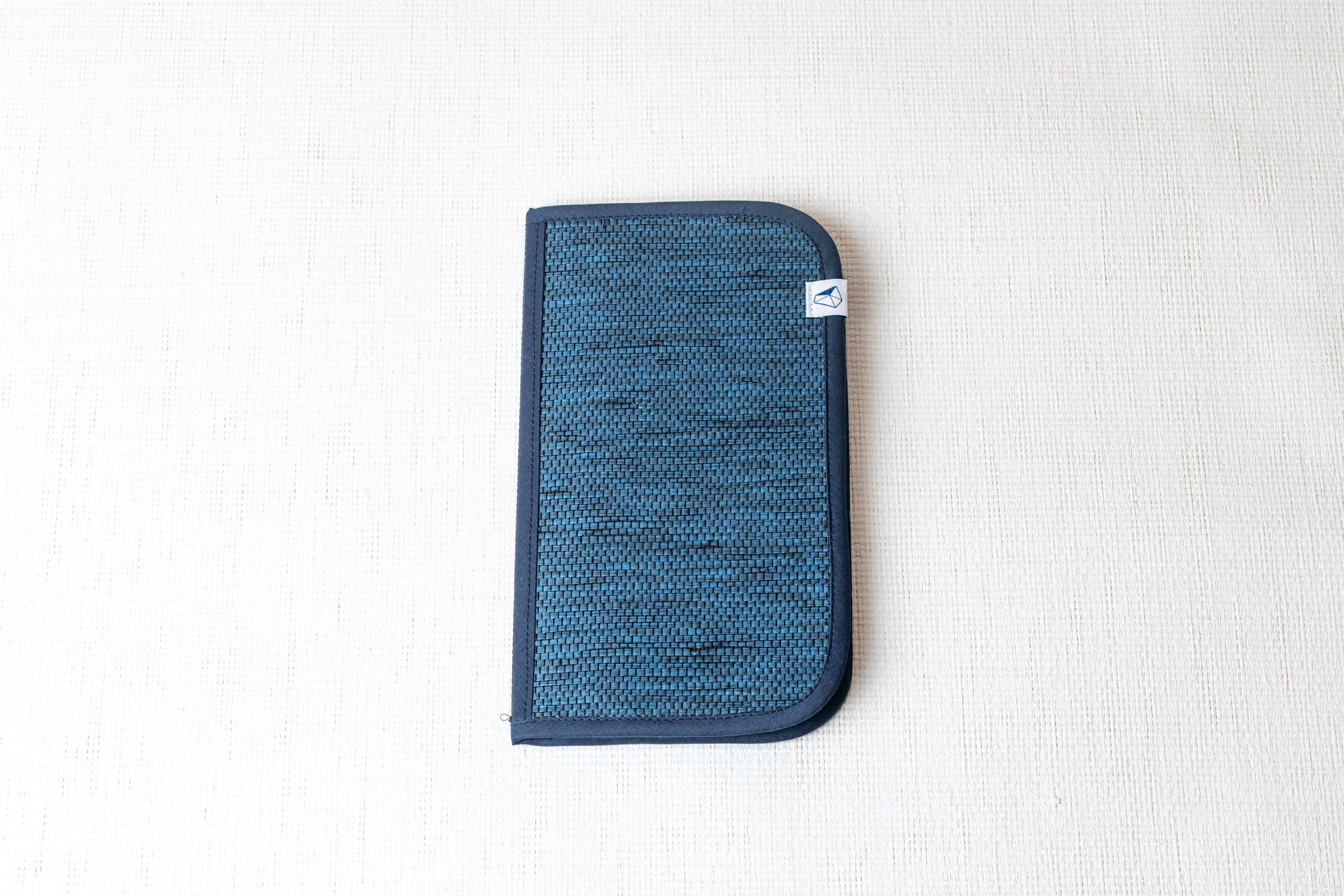 トラベルケース・ウォレット　青　KZ10-3