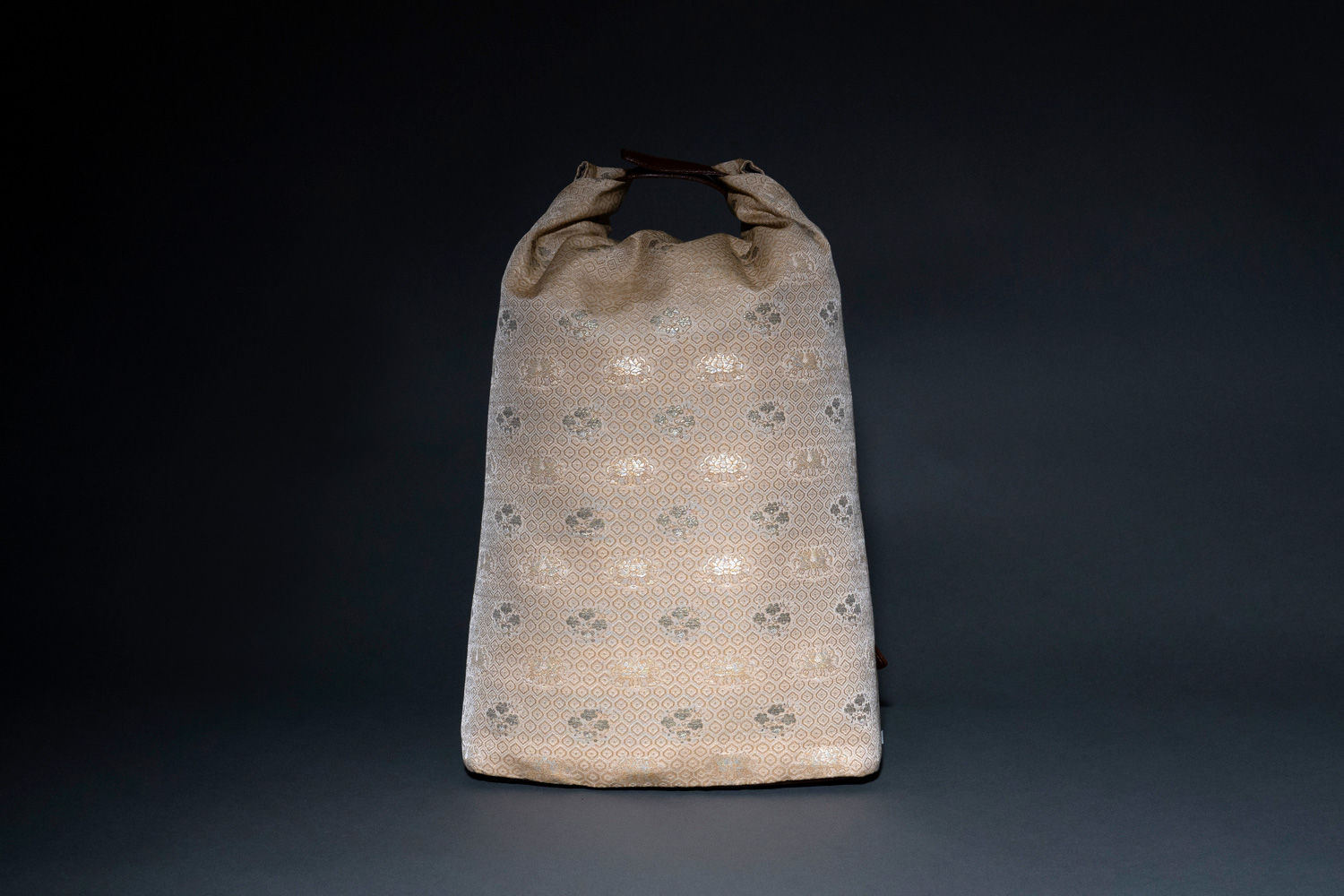 KINRAN - 3WAYバックパック　　K-34　飛花亀甲紋　うす茶