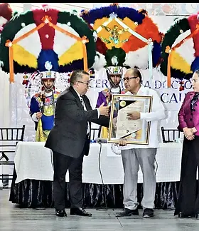 San Bartolo Coyotepec celebra el Reconocimiento Internacional a la Danza de la Pluma y su director