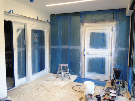 Aluminium-doors-spraying.jpg