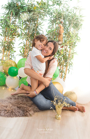 Susana apraez fotografo bebes embarazadas mellizos infantil comuniones navidades cakes sma