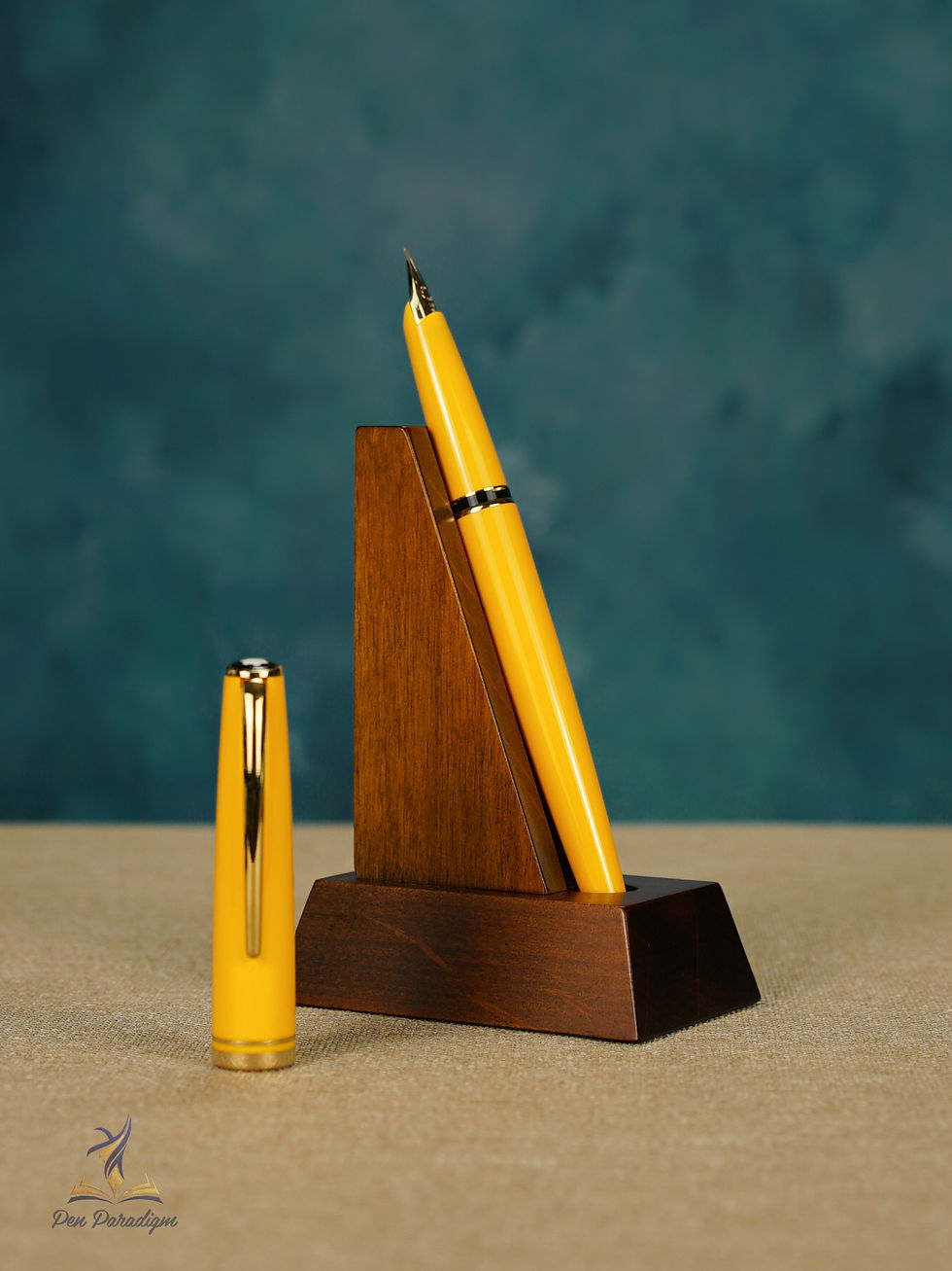 Thumbnail: Generation Yellow 14k Gold Nib 