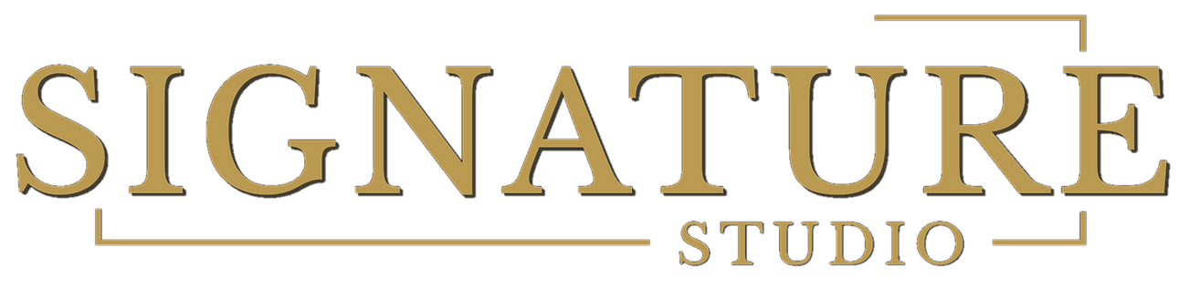 Signature Studio Luxury Landscaping Logo